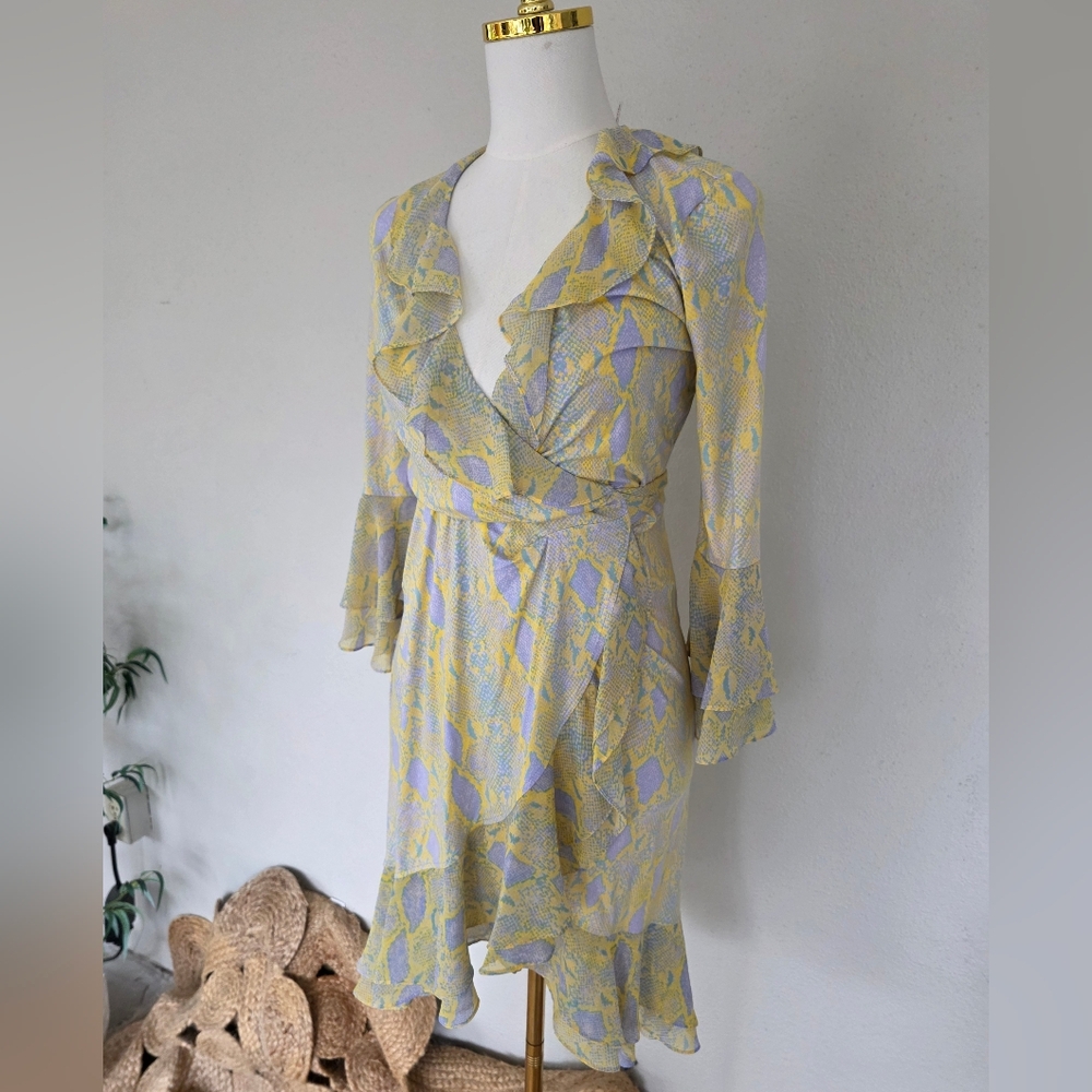 NWT Y2k  DVF Silk Ruffle Wrap Dress Pastel Snake Print Office Siren Size S - Picture 3 of 11